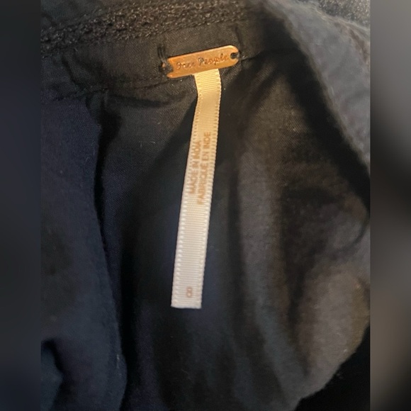 Free People Summer Nights Black Lace Boho Feminine Mini Skirt Size 8 - Picture 4 of 5